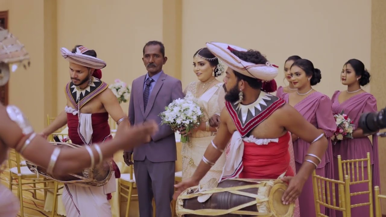 Sandali & Madhawa - Wedding - 2nd day Entrance & Poruwa ceremony 01
