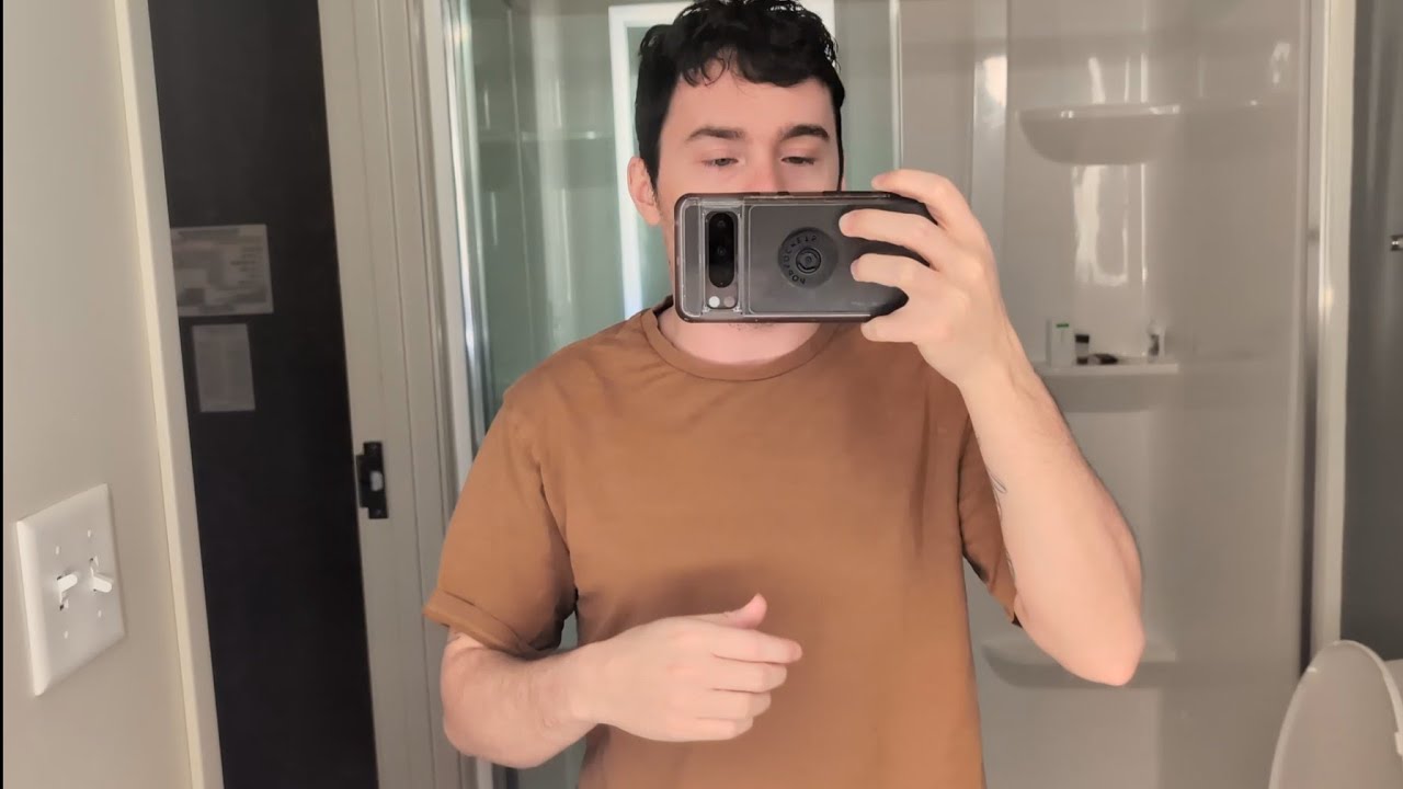 asmr tapping around a hotel room 