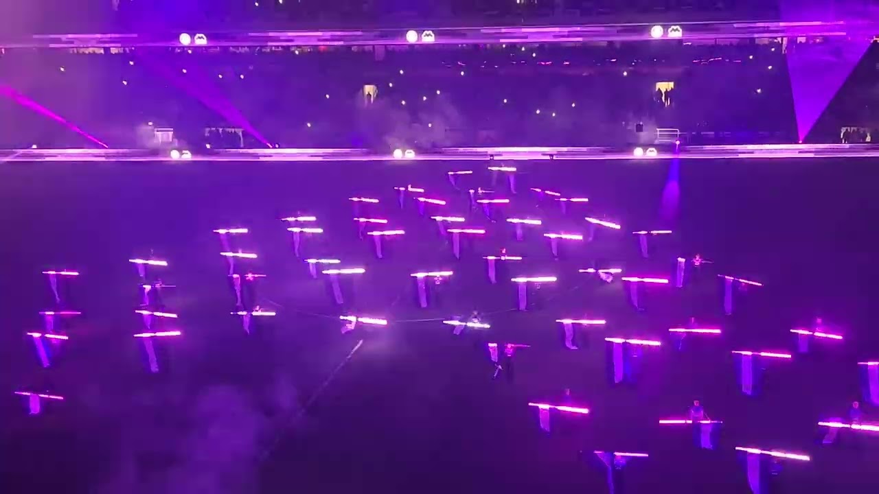 De show voor Anderlecht-Dender was alvast top... Eerbetoon aan Lange Jojo
