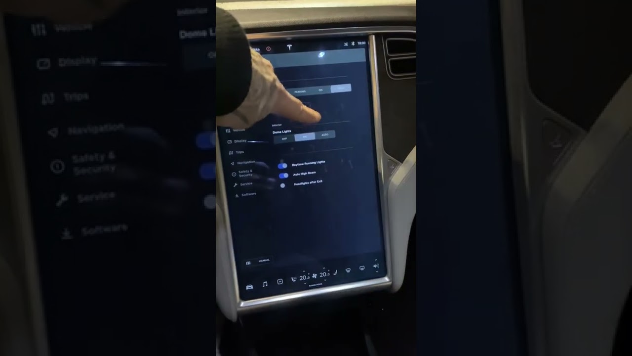 Tesla model S: how to turn on interior lights