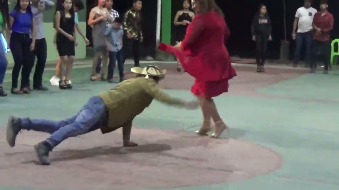 baile con el centenario del sur