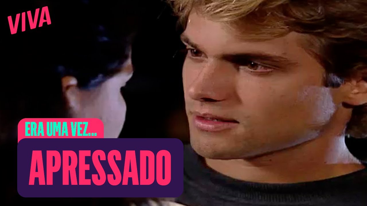 FILÉ BEIJA BABI E TENTA AVANÇAR O SINAL | ERA UMA VEZ | MELHOR DO DIA