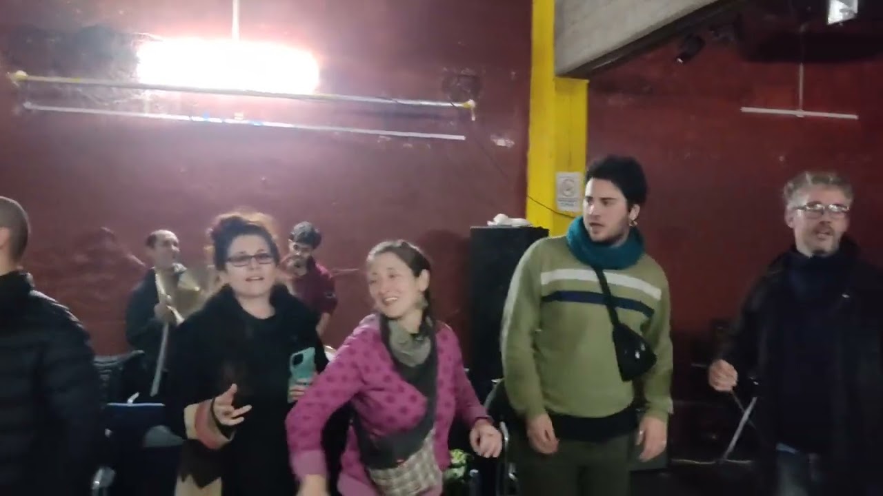 Murga Contrafarsa. El tren de los sueños. Presentación, año 2000.