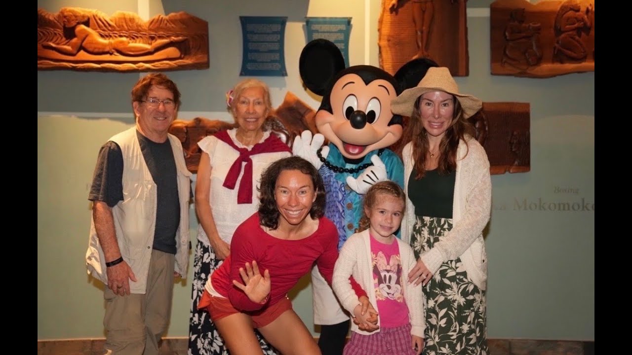 Aulani Adventures with Wild Aunt and The Clan!