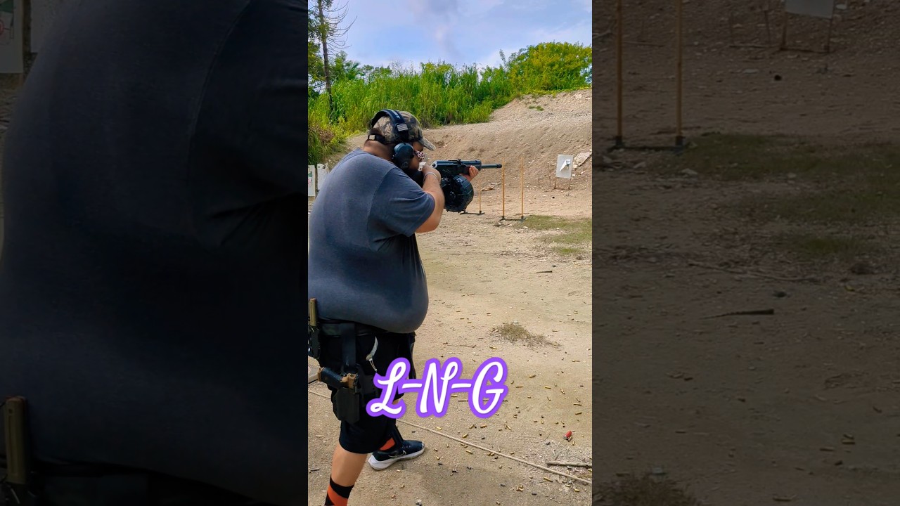 Criminal Weapon? #tactical #edc #edclifestyle #everydaycarry #wearedc #voiceover #policeequipment