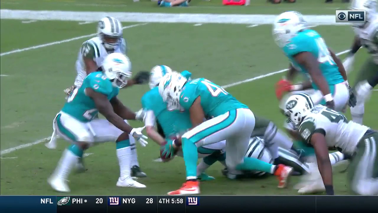 Dolphins Botch Punt & Fitzpatrick Capitalizes with TD to Jalin Marshall! | Jets vs. Dolphins | NFL