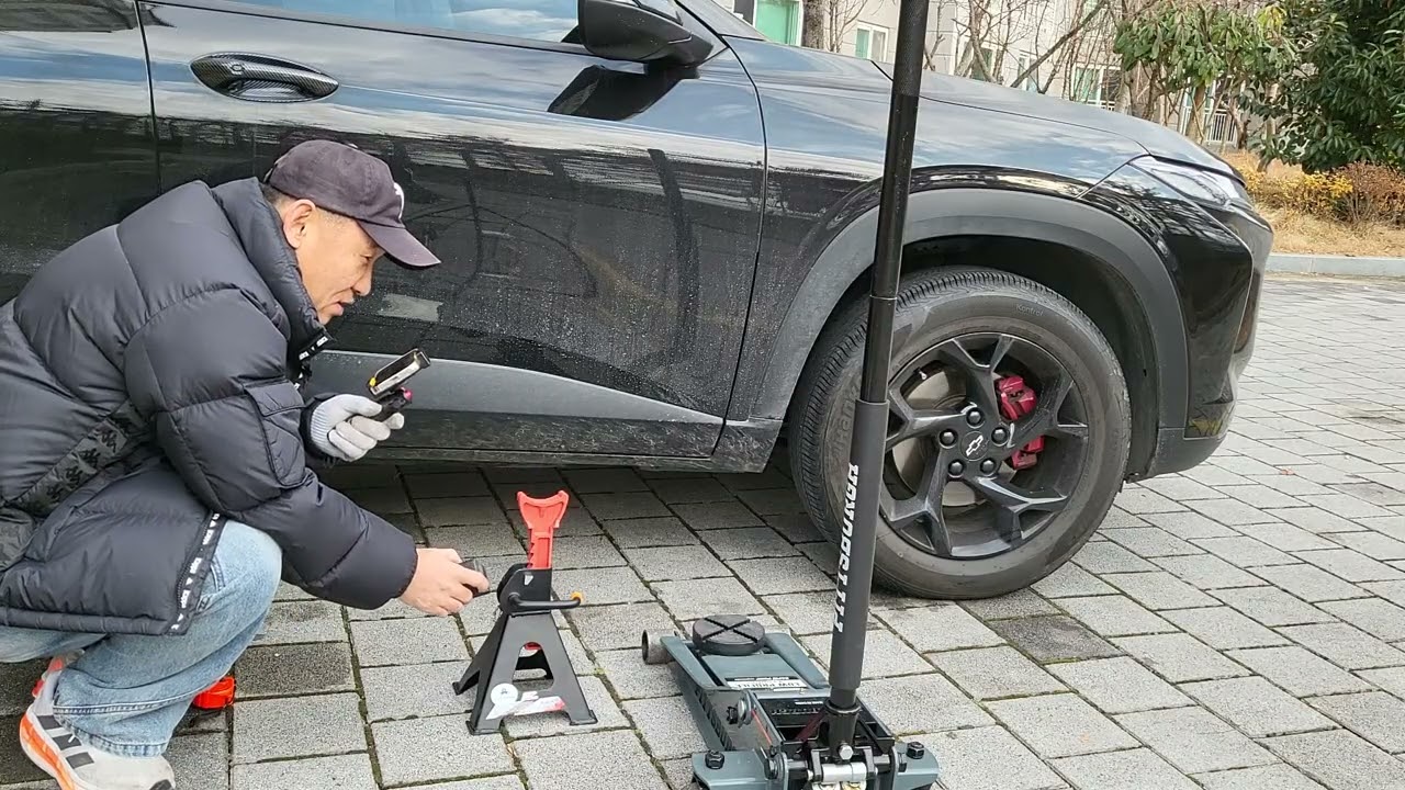 트랙스크로스오버 유압자키 말목지지대 리프트 지상고높이