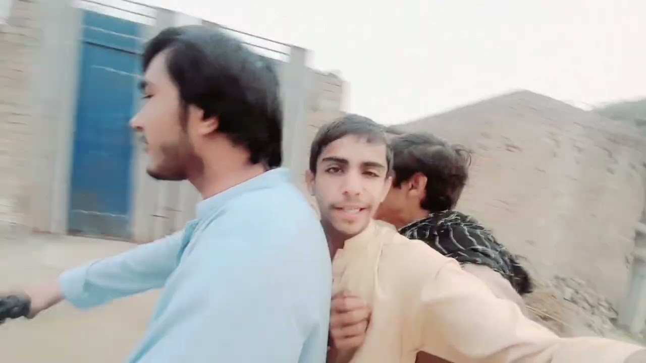 ہمارے ہاتھ 125 چڑ گیا 