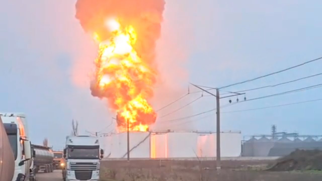 Удары дронов Герань-2 в маслозавод и мост Украины