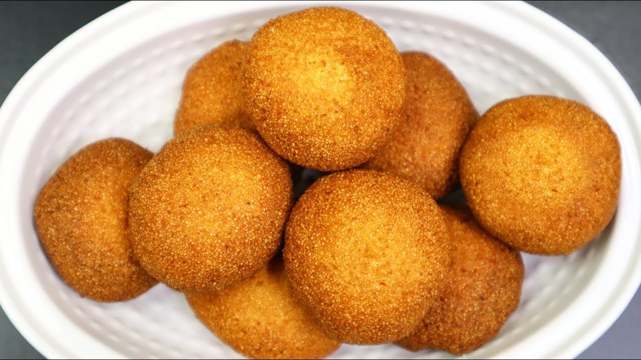 റവ കൊണ്ട് എത്ര കഴിച്ചാലും മതിവരാത്ത സ്പെഷ്യൽ 😋😋|| Instant Rava/Suji Snacks || Rava Cake || Snacks
