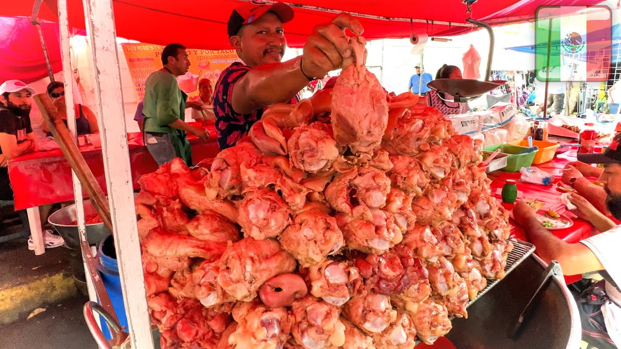 Comida Mexicana Extrema en el Tianguis 🔥🍖 TORRES de CARNITAS + 4 HORAS TOUR de Gastronom&iacute;a en CDMX