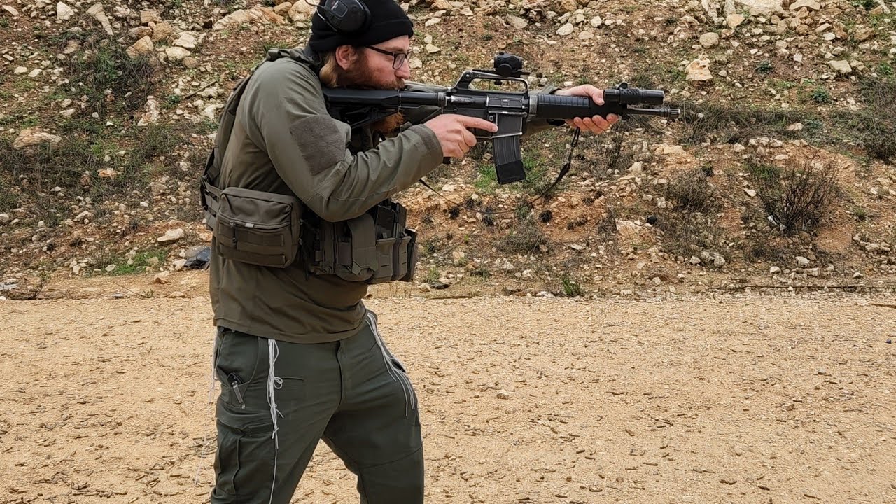 איך יורים בנשק ארוך