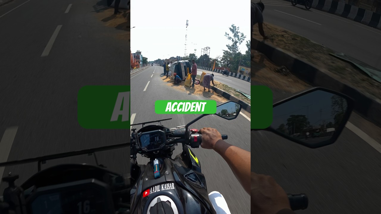 Highway Accident Vehicle Toppled #accident #highway #motovlog