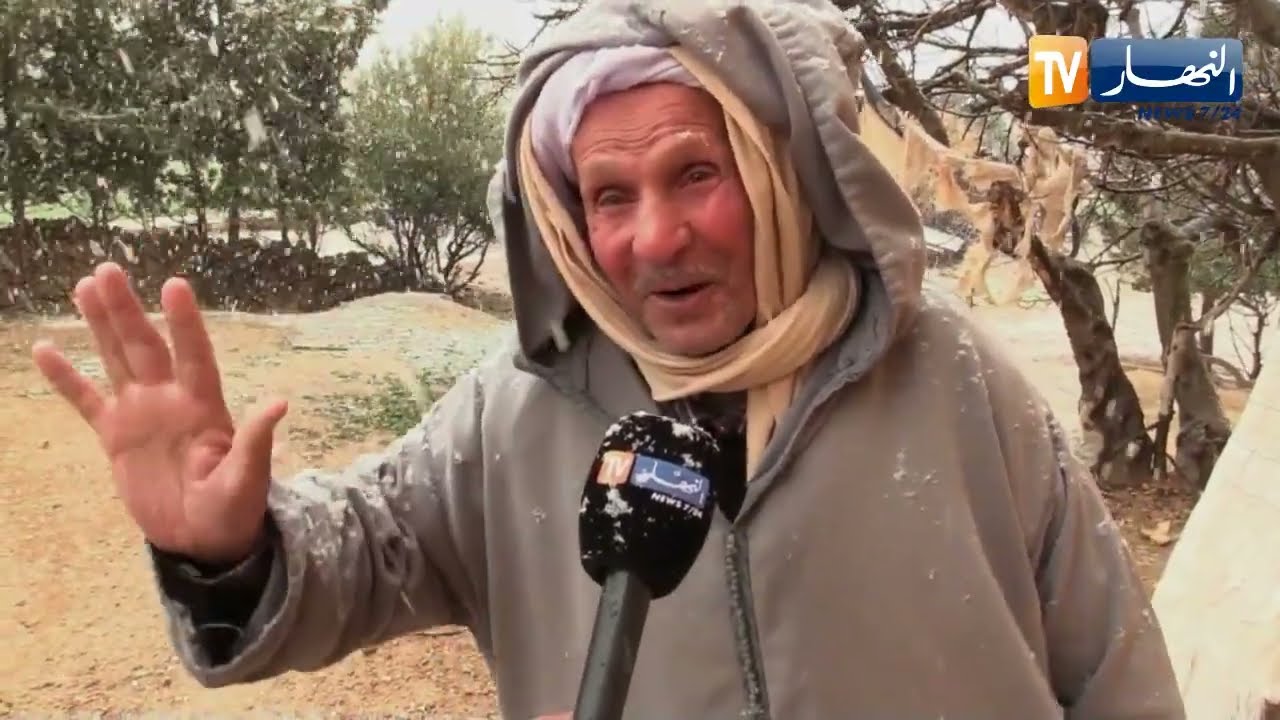 تساقط معتبر للثلوج وتفاؤل لدى السكان والفلاحين بتيارت