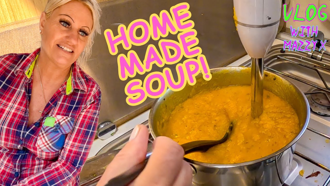 CHEAP Meals: 68p Homemade Carrot & Coriander Soup!