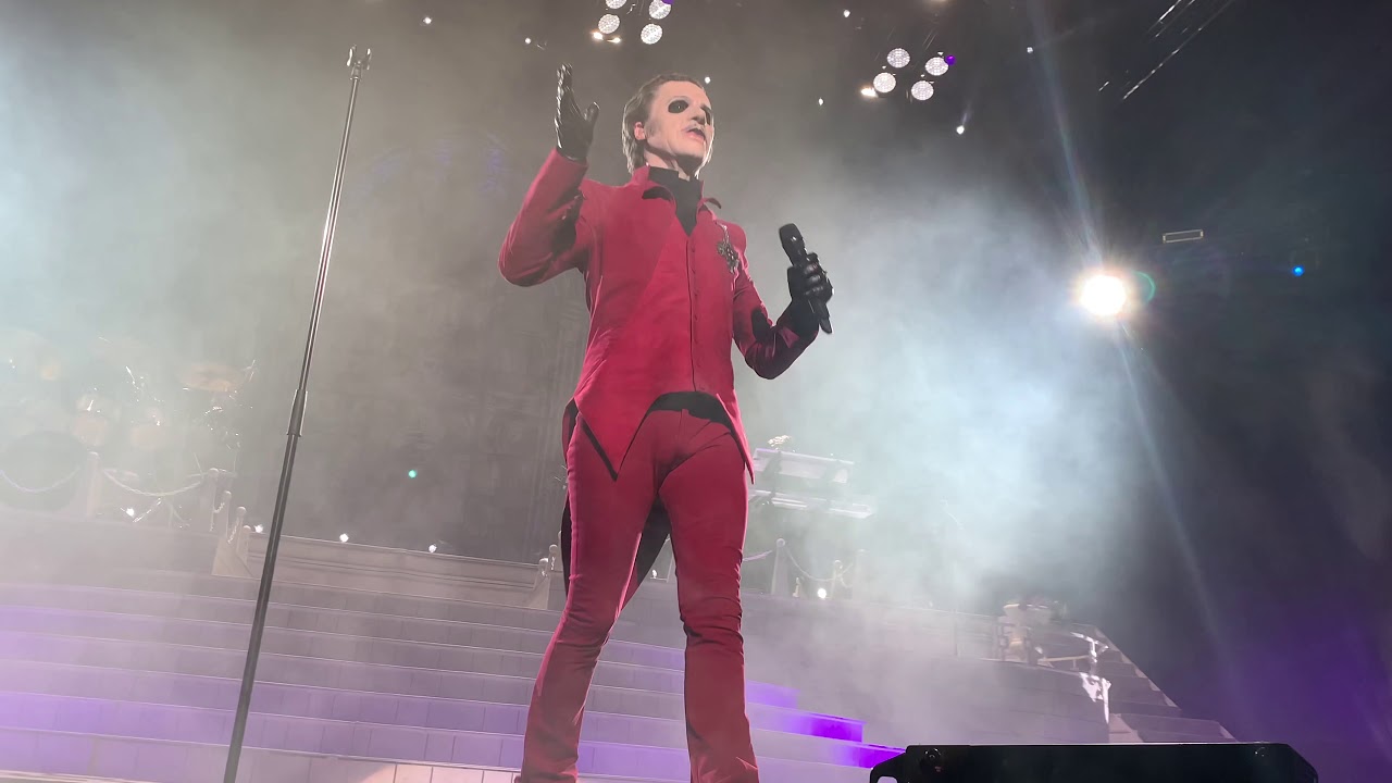Ghost - Mary On A Cross (Strasbourg, Zénith, 13/12/19)