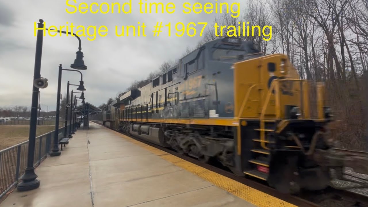 CSX and VRE on a cold afternoon in Lorton 12/10/2025