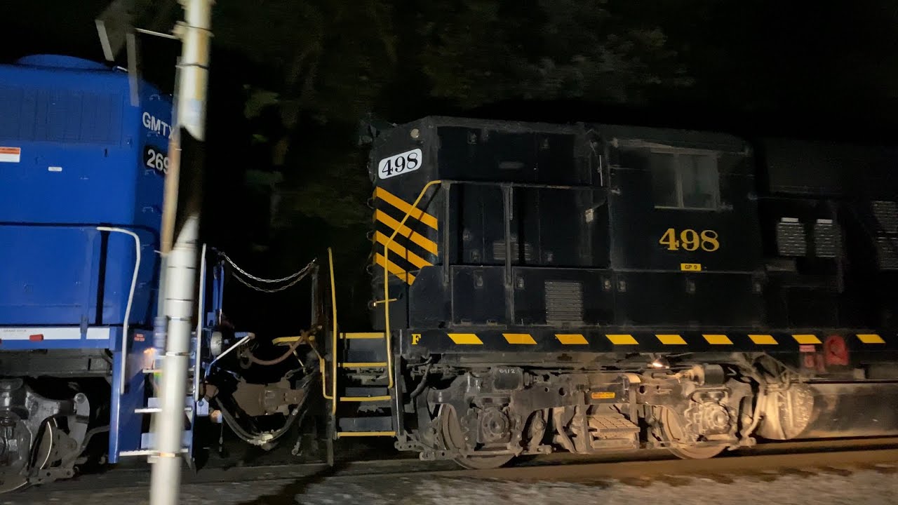 W&W With W&W 498 Ex (NPR) GP9 and W&W 709 Ex (Penney) at Falling Waters WV chase Pt1!