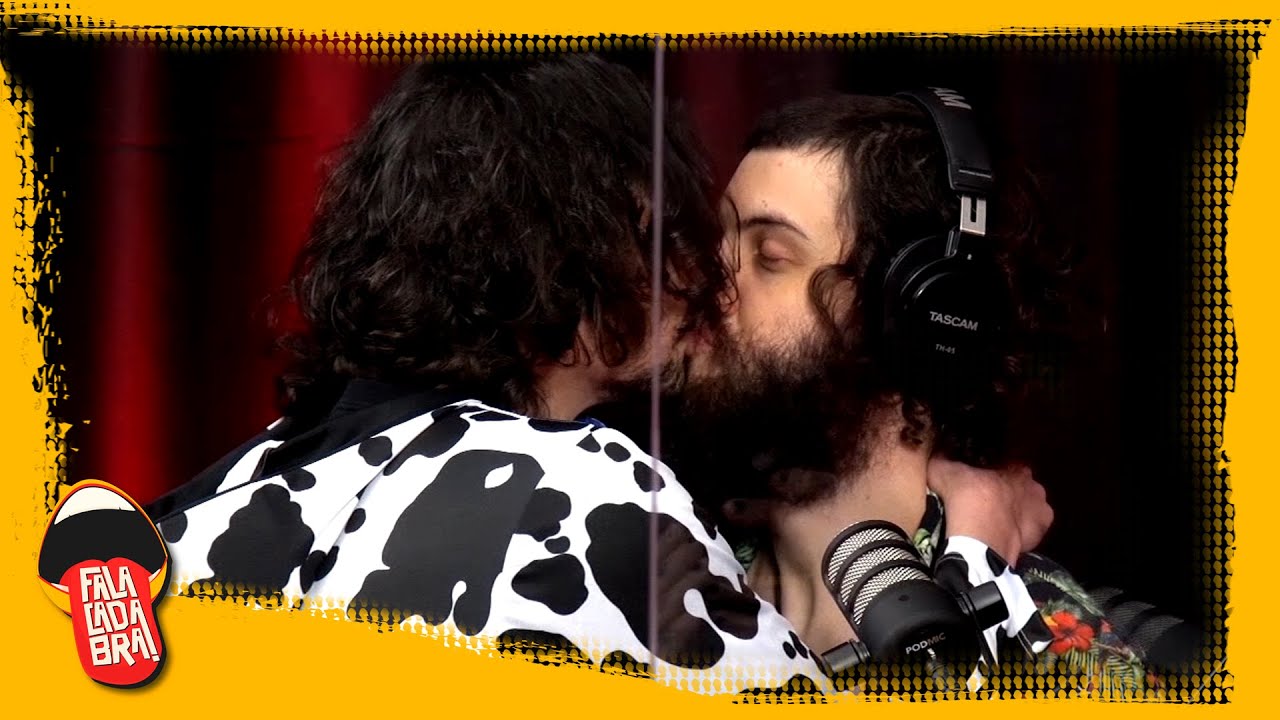 DIOGO DEFANTE DÁ O PRIMEIRO BEIJO GAY DA HISTÓRIA DOS PODCASTS DO BRASIL | Cortes do Falacadabra