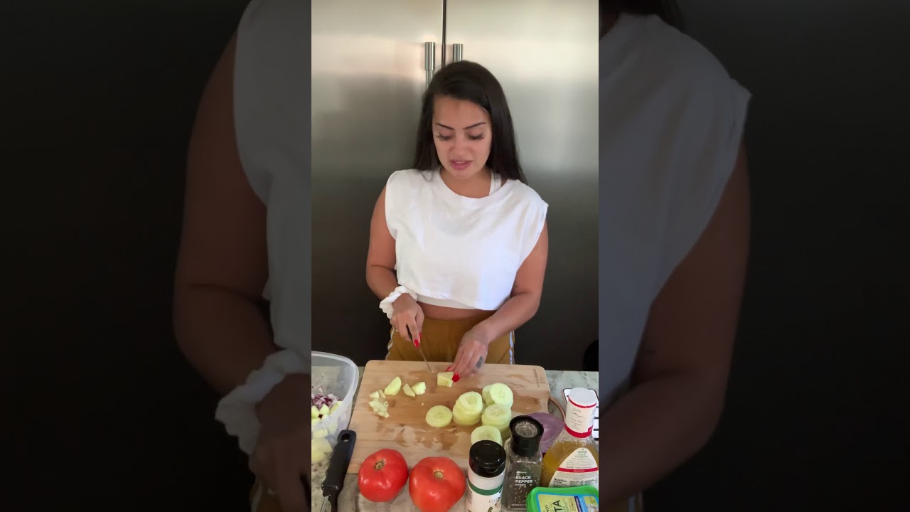 Floribama Shore Nilsa Q&A while making a salad