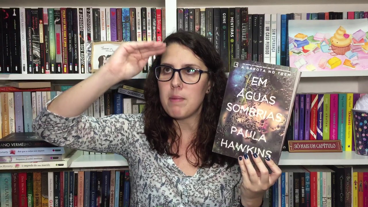 Tags #15: 10 perguntas liter&aacute;rias | Livros & Bolinhos