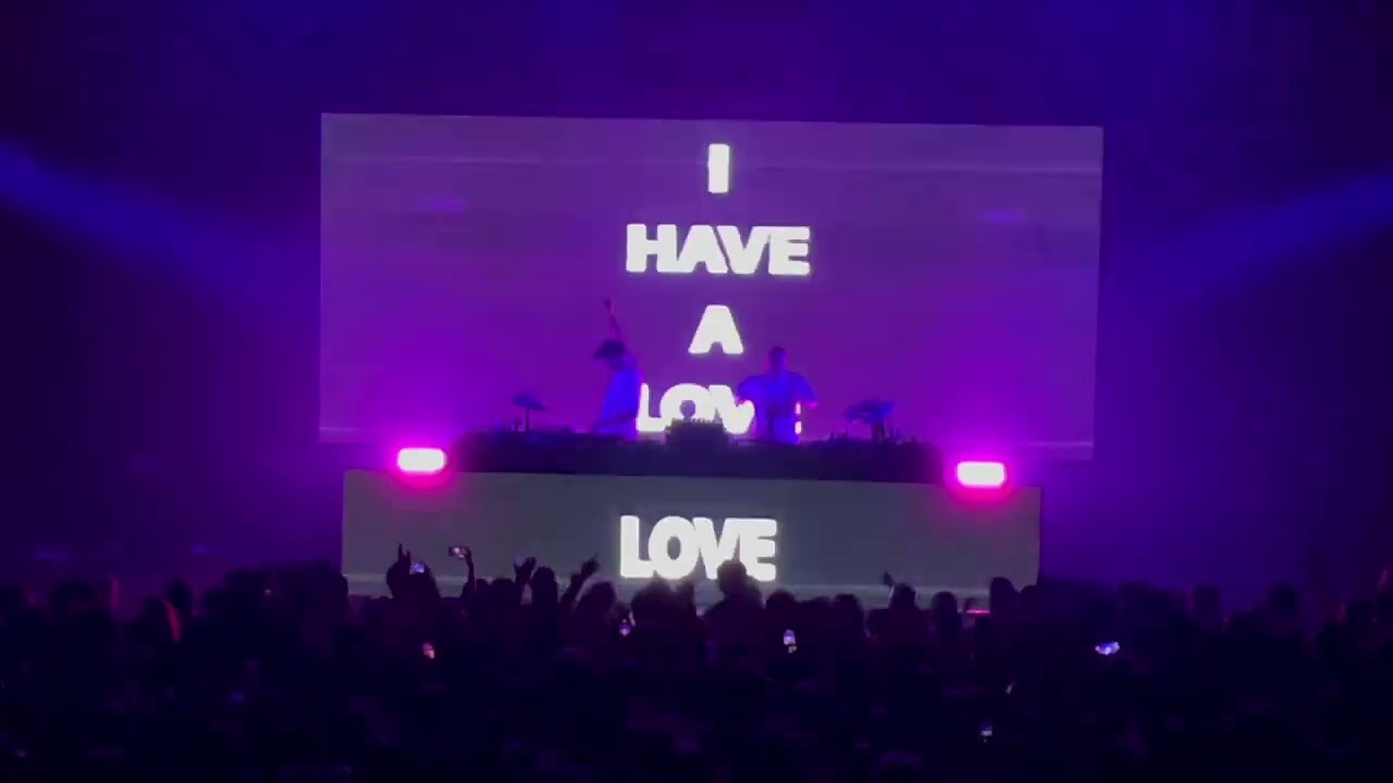 Overmono - I Have A Love - live @abtv   20/10/2023