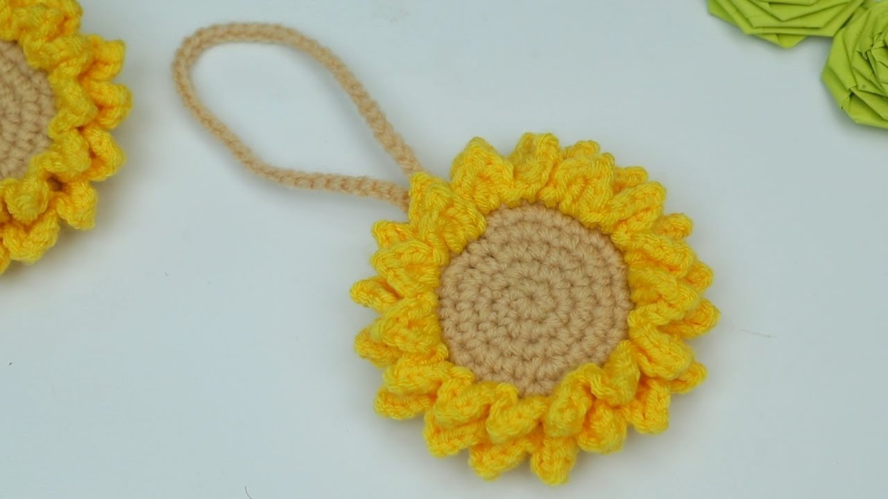 You can make this crochet design yourself! very simple crochet gift idea