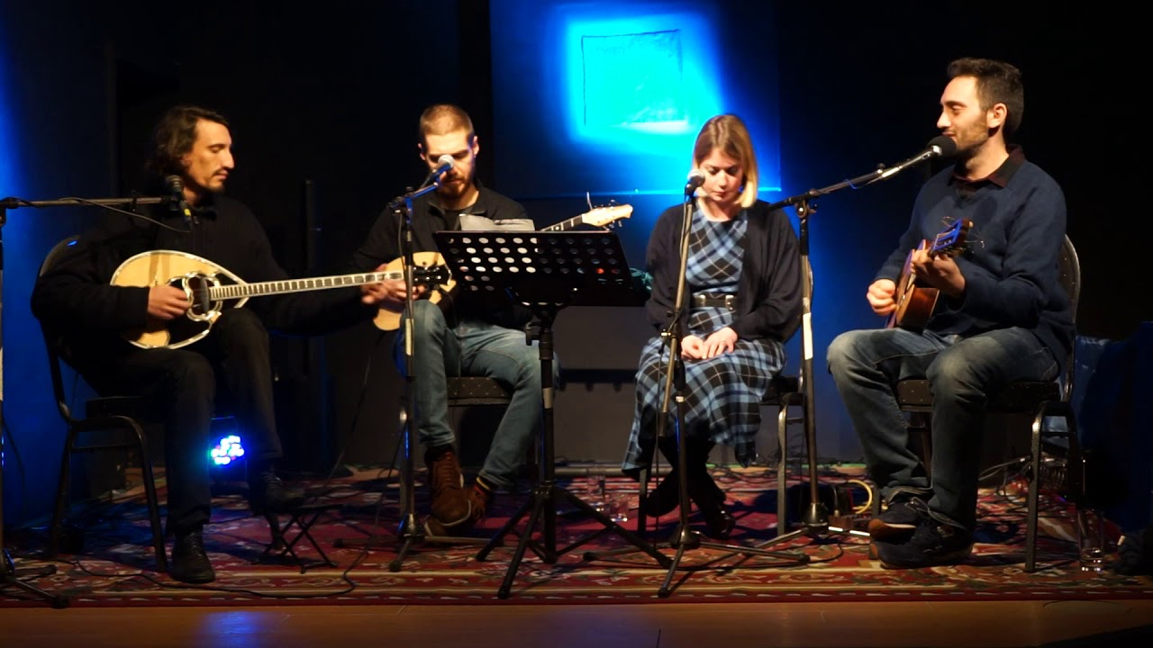 ΦΟΡΑ ΤΑ ΜΑΥΡΑ ΦΟΡΑ ΤΑ, 1936 Μουσική/Στίχοι: Καρίπης Κώστας/Πετροπουλέας Γιώργος