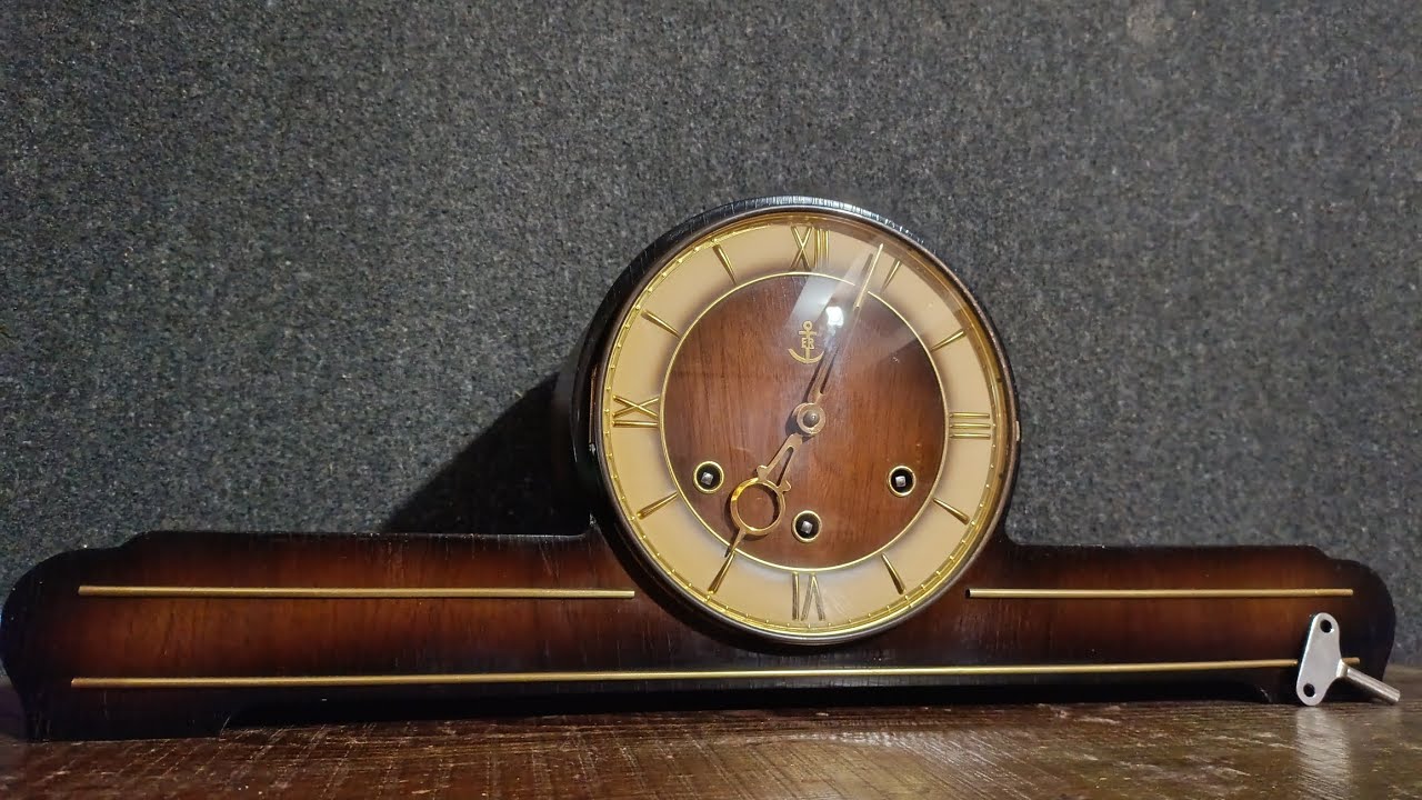 Камінний механічний годинник з четвертним боєм GoldAnker.