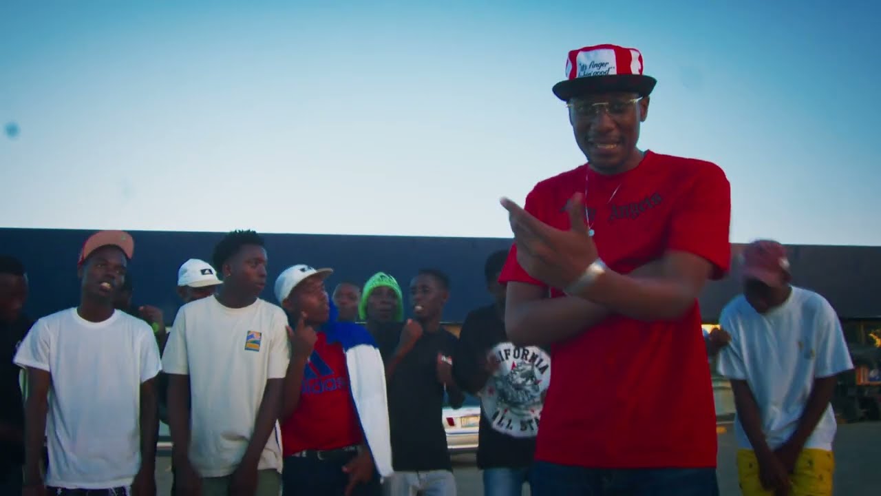 E.Nhamposse - Foco (ft Ginho Rey)