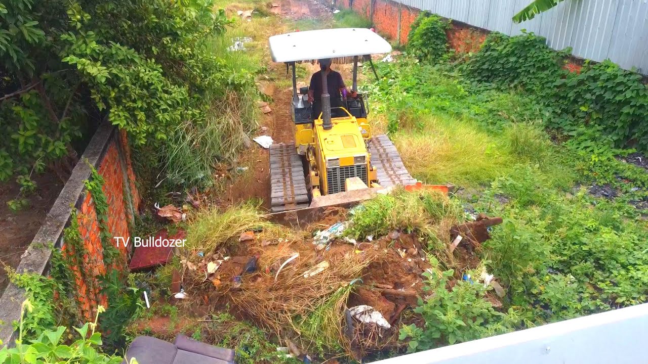 Amazing Project Techniques Skill Clearing Trash & Grass By Dozer D21P Clearing In the Areas Flooded