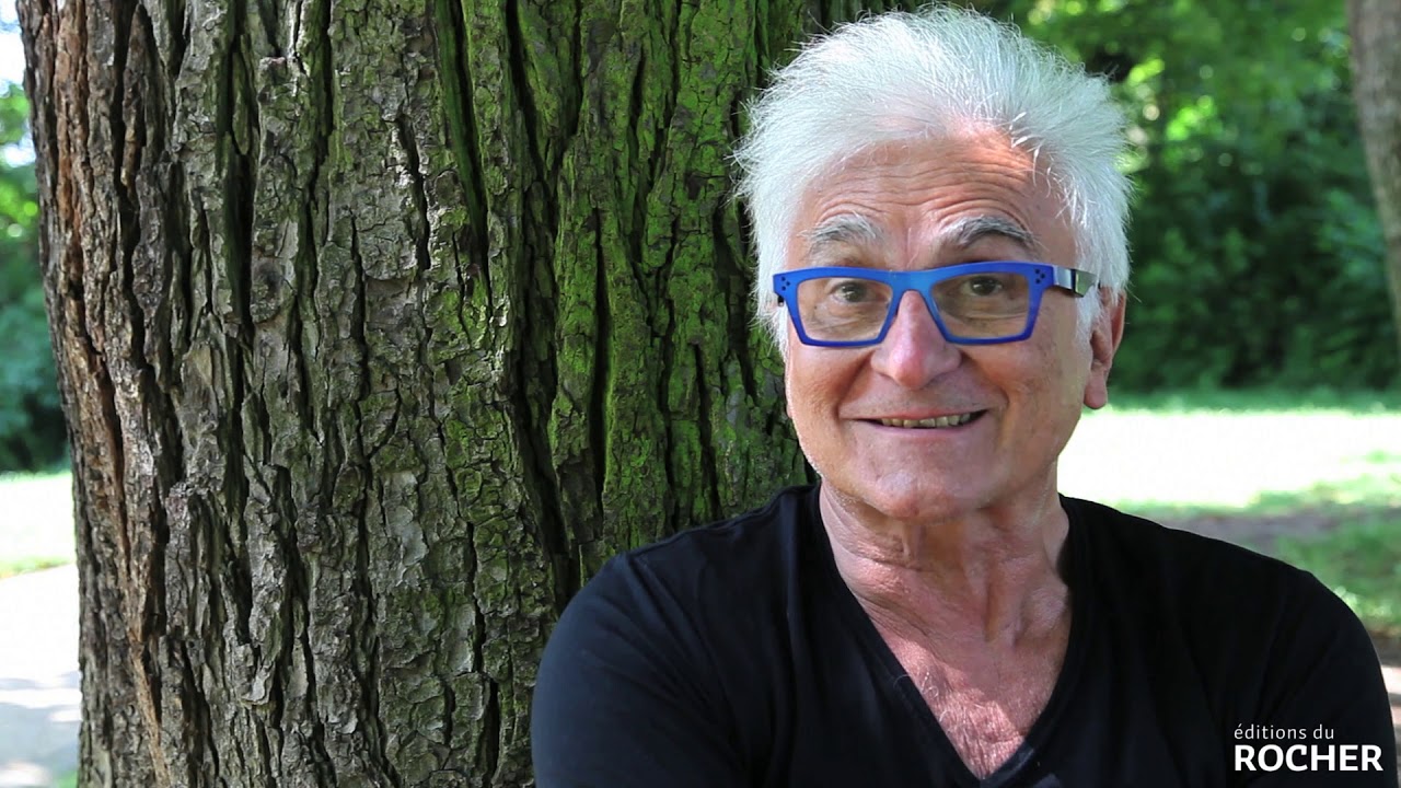 Amma, celle qu'on attendait... Pierre Lunel