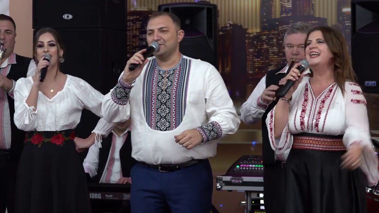 ALBUM 2021 | 01.Formatia Magheru - Omule petrece cat esti tanar (Cover Live)
