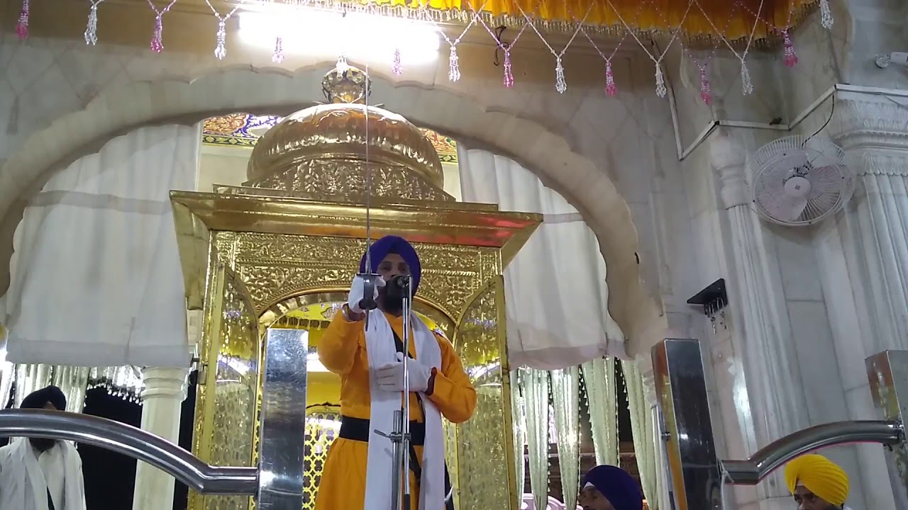Shastar Darshan Sri Akal Takhat Sahib Sri Darbar Sahib Amritsar