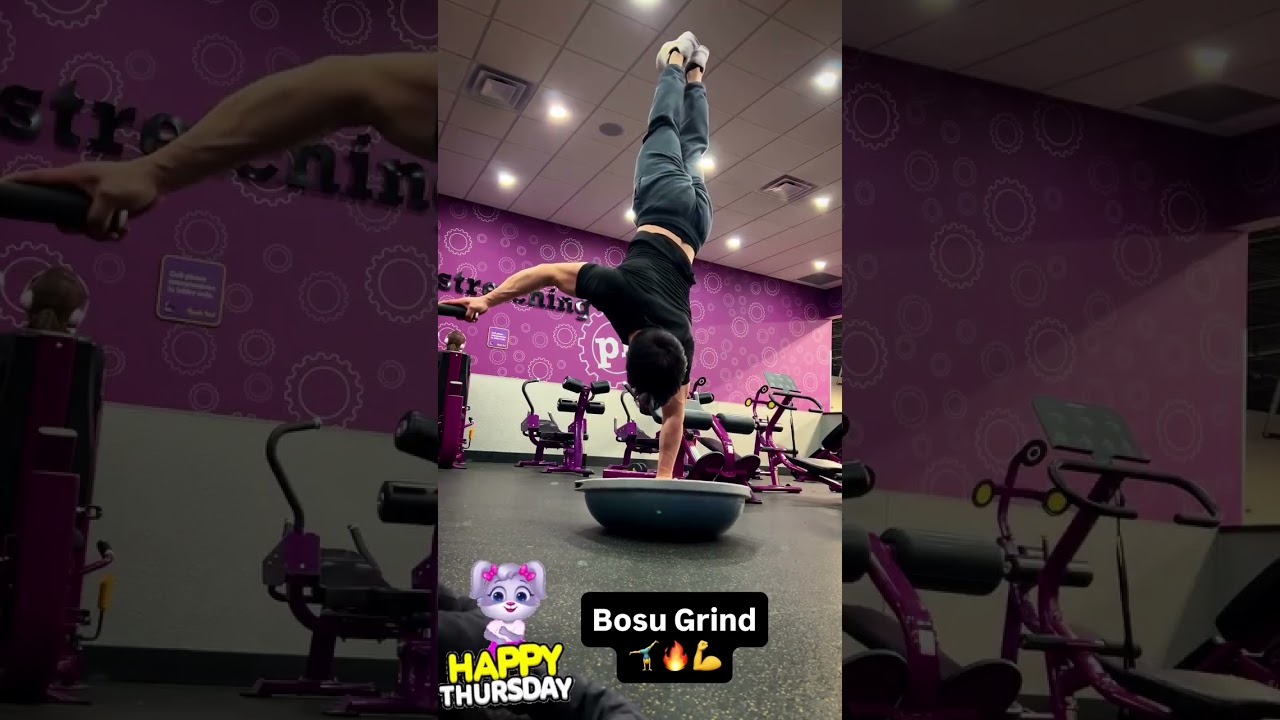 Bosu grind #bosuballworkout #onearmhandstand #planetfitnessworkout #vancouverfitness #bosuball