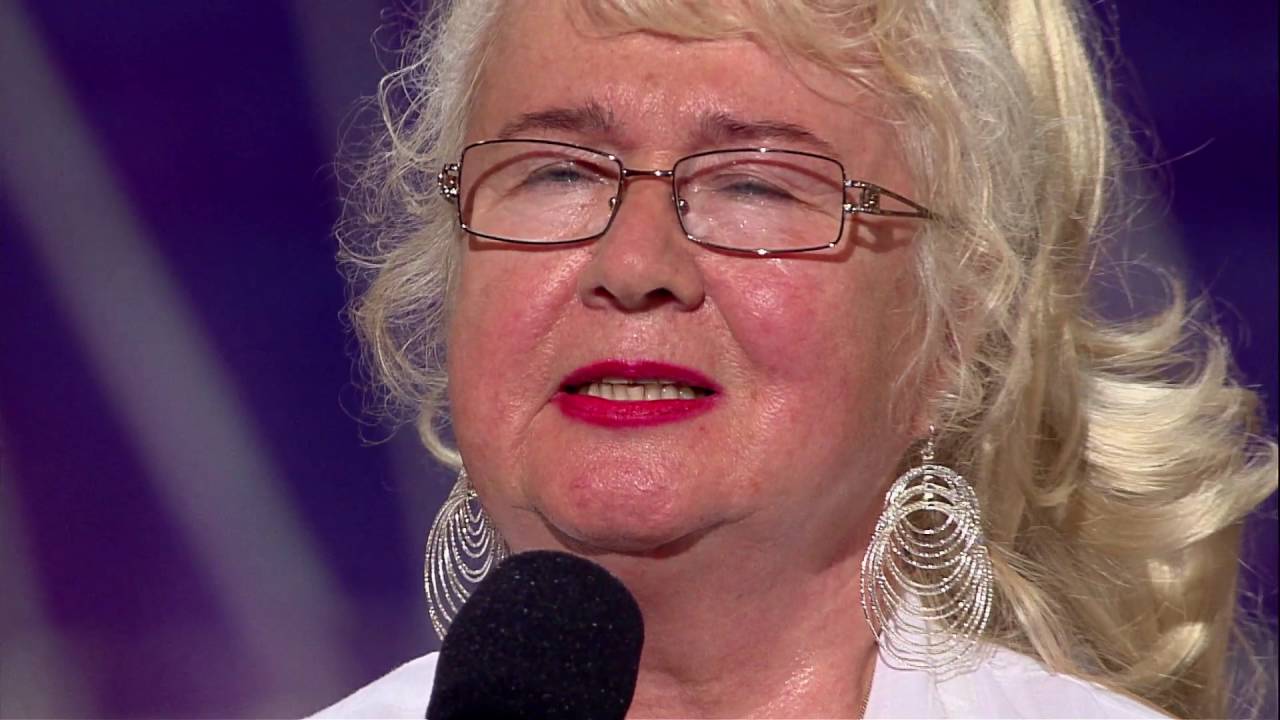 Jurorzy oszaleli przez głos Halinki, która przyjechała na casting z USA [Mam Talent!]