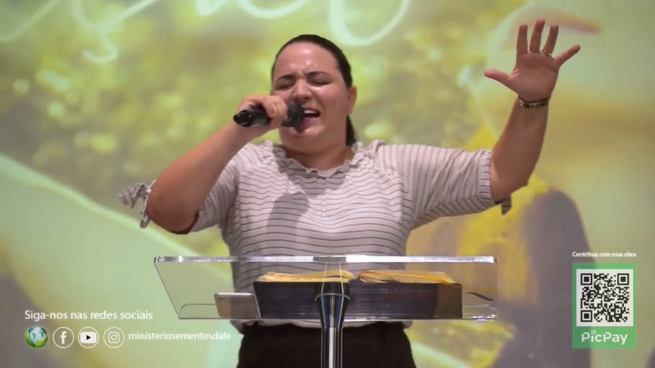 Testemunho de Conversão - Pastora Danielle Zanelatto