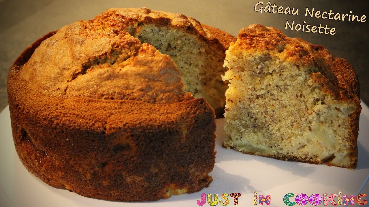 Recette de Gâteau aux Nectarines et à la Noisette