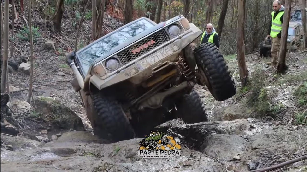 Parte Pedra 4x4 em 1 passeio amigos e TT associação Oliveira de Azeméis 2026 do aço  2 de 5  