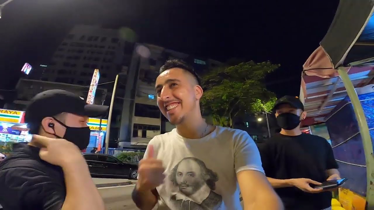 أول نهار فماليزيا تبعني شفار بالموطور هاد البلاد علااام غادي تصدمكم 😱|| NIGHTLIFE KUALA LUMPUR