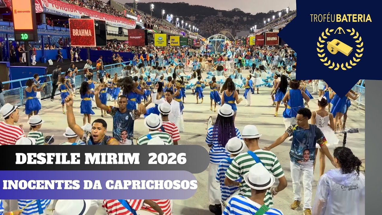 Bateria da Inocentes da Caprichosos no desfile das Escolas Mirins de 2026