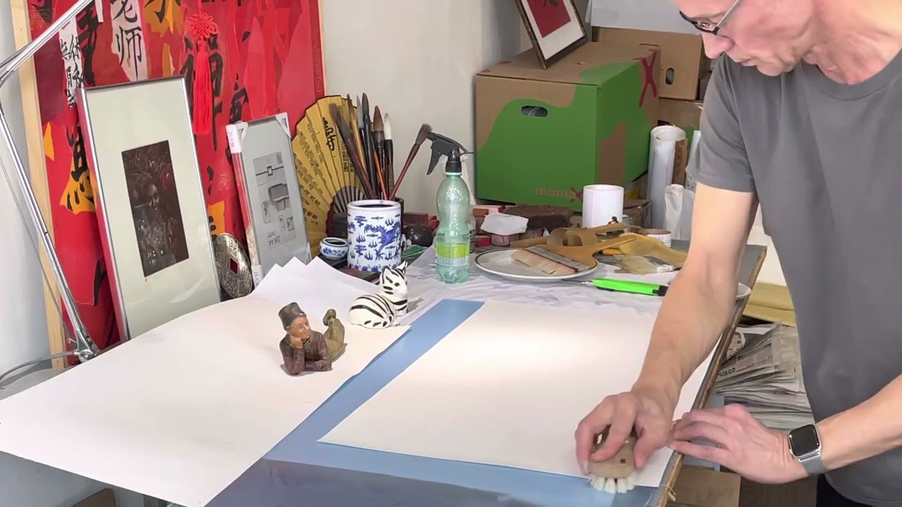 Mounting Chinese calligraphy