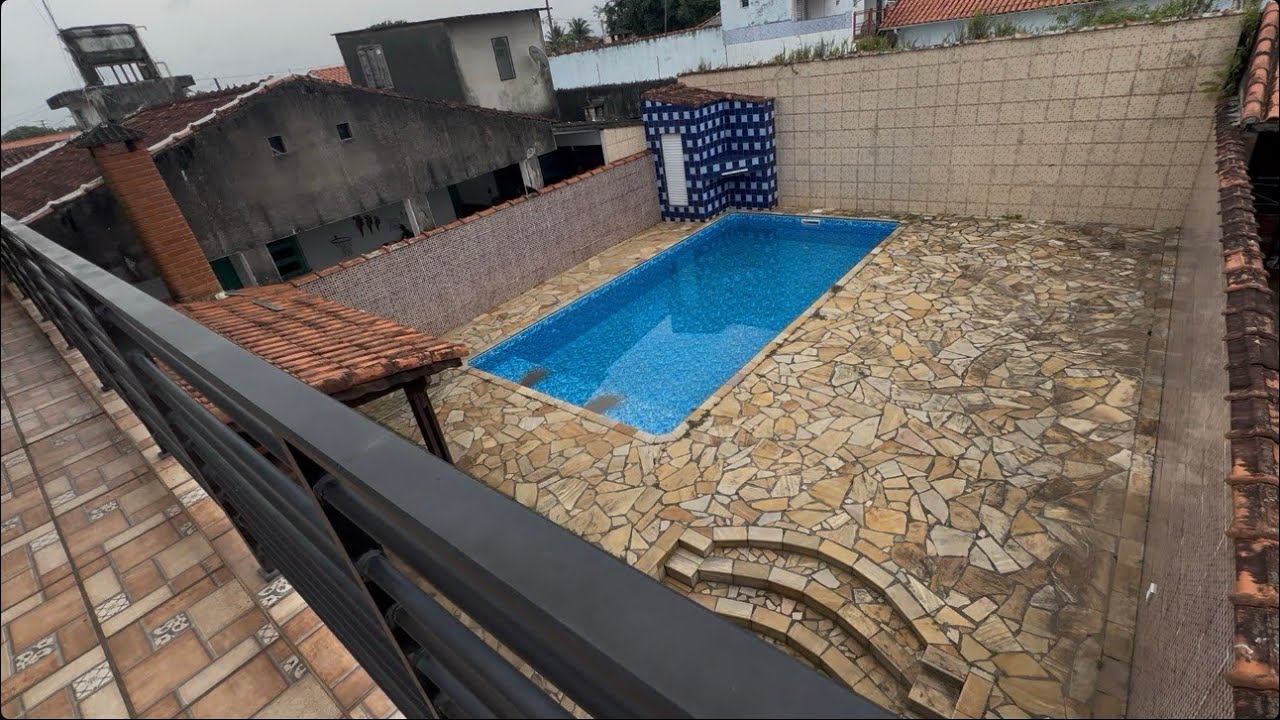 Casa linda perto do mar em Itanha&eacute;m oportunidade de confraterniza&ccedil;&atilde;o com a fam&iacute;lia na sua casa !  