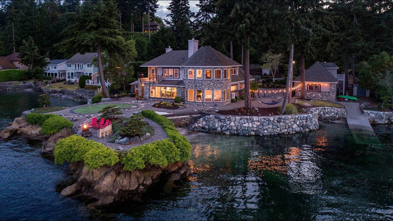5275 Watauga Beach Dr E, Port Orchard WA