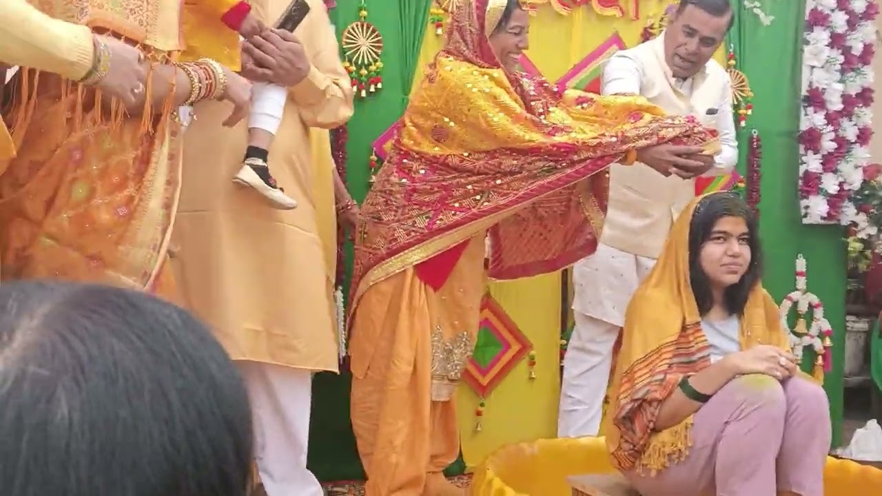 बहुत सुंदर शादी का गीत सुनाया है और थोड़ी सी मस्ती, #🙏🙏🌹♥️👌😂😂
