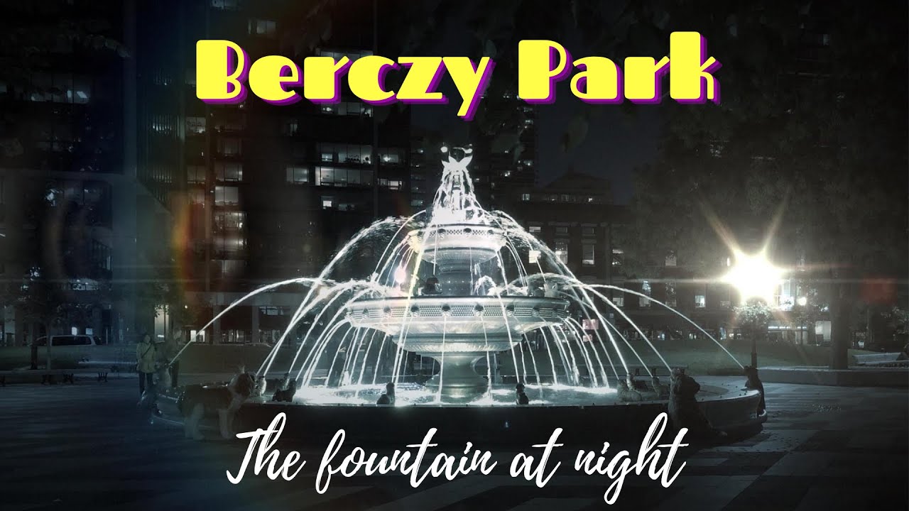Berczy Park Toronto - The Fountain at Night