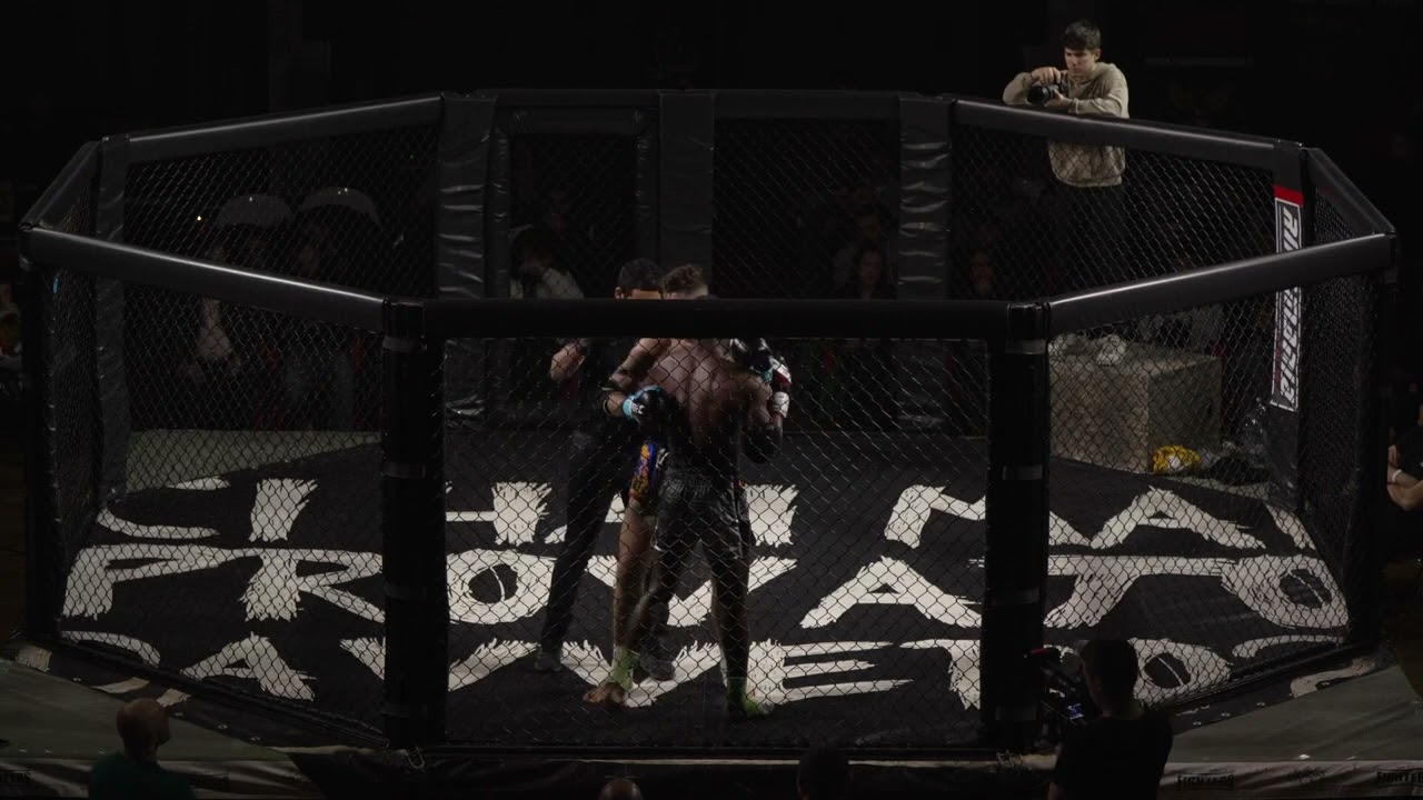 RingMania In The Cage Diallo Vs Franzosi