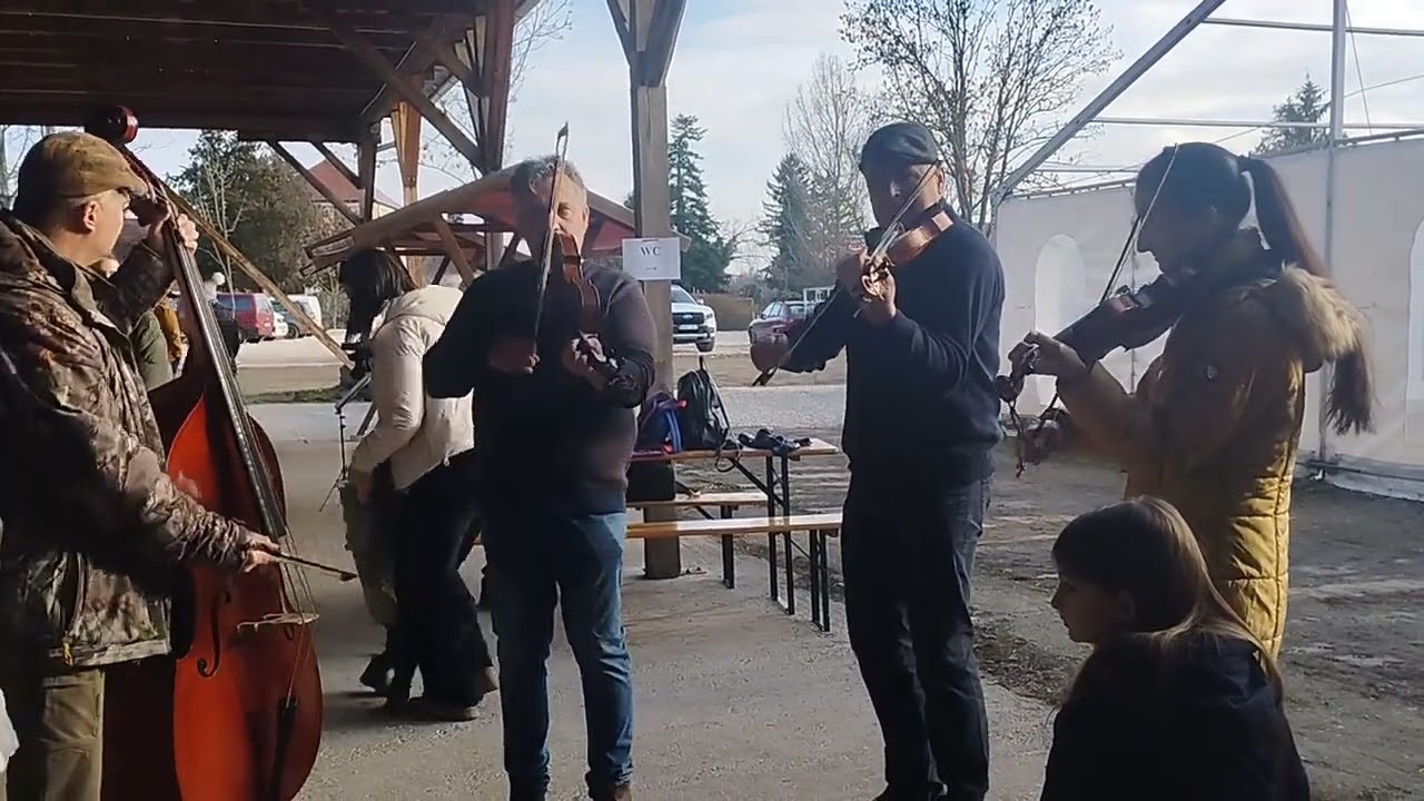 20206_Kolbásztöltés
