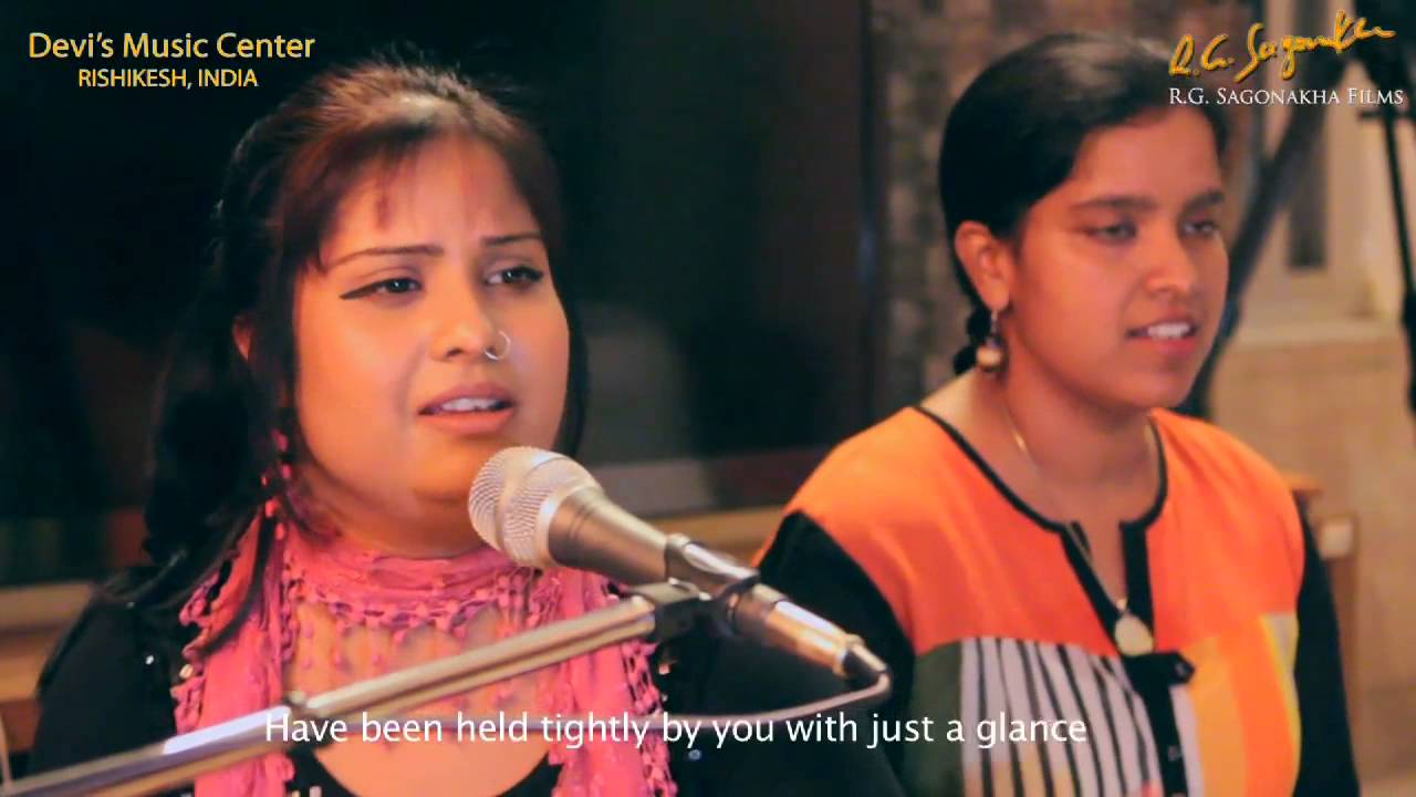 Devi Music Ashram (Rishikesh India) - chhap tilak - singer Devi & Neeti