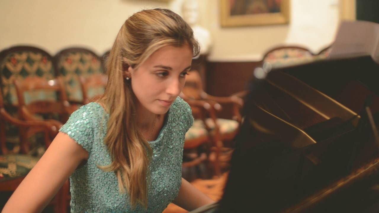 Duo NuArt - Suite per a violí i piano de Jan Fité (Luis Rodriguez Lax violí, Marta Puig piano)